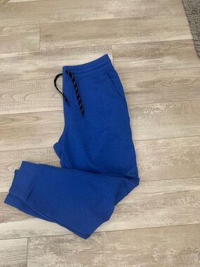 GAP Fit Men’s Performance Joggers, Royal Blue - Size Large